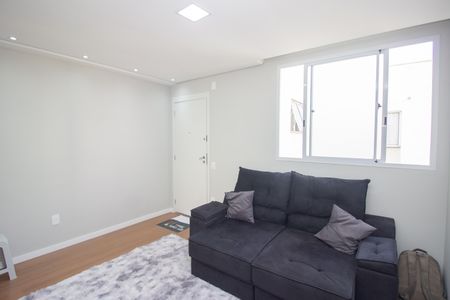 Sala de apartamento à venda com 2 quartos, 45m² em Tijuca, Contagem