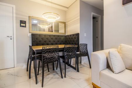 Sala de apartamento para alugar com 2 quartos, 57m² em Nova Aldeinha, Barueri