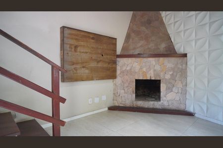 Sala de casa à venda com 3 quartos, 119m² em Azenha, Porto Alegre