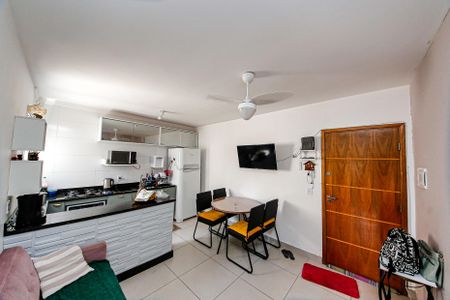 Apartamento à venda com 2 quartos, 48m² em Vila Paulo Silas, São Paulo