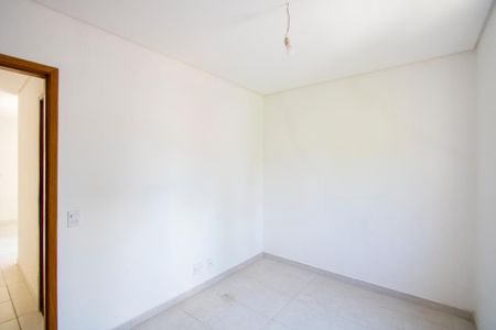 Quarto 1 de apartamento à venda com 2 quartos, 57m² em Vila Lutécia, Santo André