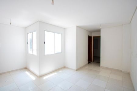 Sala de apartamento à venda com 2 quartos, 57m² em Vila Lutécia, Santo André