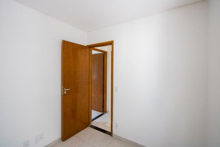 Quarto 2 de apartamento à venda com 2 quartos, 57m² em Vila Lutécia, Santo André