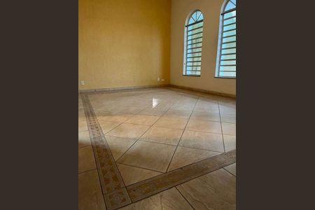 Casa à venda com 3 quartos, 194m² em Vila Lemos, Campinas