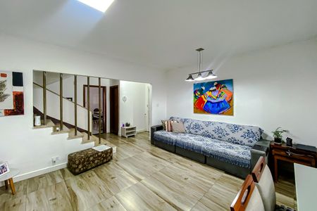 Sala de casa à venda com 3 quartos, 190m² em Vila Monumento, São Paulo