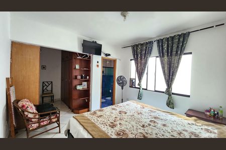 Quarto de casa para alugar com 4 quartos, 327m² em Jardim do Lago, São Bernardo do Campo