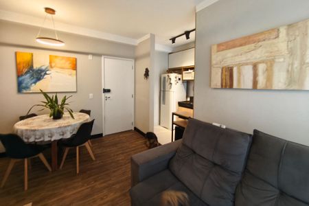 Sala de apartamento à venda com 2 quartos, 65m² em Parque Italia, Campinas