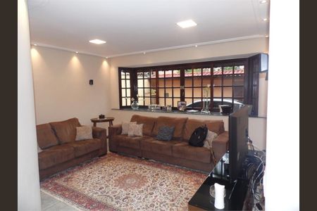 Casa à venda com 4 quartos, 398m² em City Bussocaba, Osasco