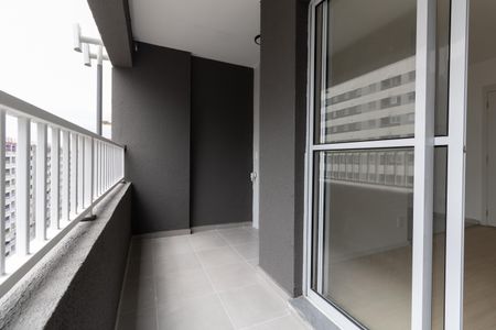 Varanda da Sala de apartamento para alugar com 2 quartos, 42m² em Vila Vermelha, São Paulo