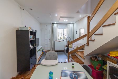 Sala de casa de condomínio à venda com 2 quartos, 90m² em Vila Antonio, São Paulo
