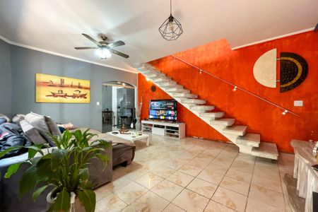 Sala de casa à venda com 3 quartos, 161m² em Vila Portuguesa, São Paulo