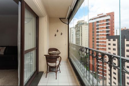 Varanda de apartamento para alugar com 4 quartos, 155m² em Pompeia, São Paulo