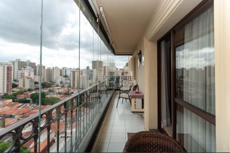 Varanda de apartamento para alugar com 4 quartos, 155m² em Pompeia, São Paulo