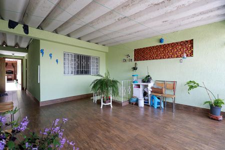 Varanda de casa à venda com 3 quartos, 125m² em Vila Roque, São Paulo