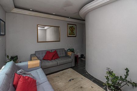 Sala de casa para alugar com 2 quartos, 180m² em Vila Santo Estefano, São Paulo