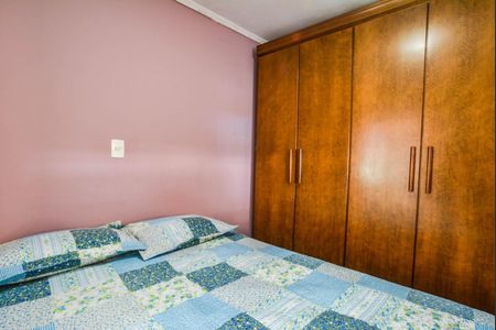 Quarto 1 de casa para alugar com 2 quartos, 80m² em Vila Junqueira, Santo André