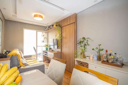 Sala de apartamento à venda com 2 quartos, 50m² em Jardim Roberto, Osasco