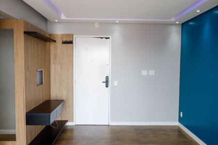 sala de apartamento para alugar com 2 quartos, 58m² em Km 18, Osasco