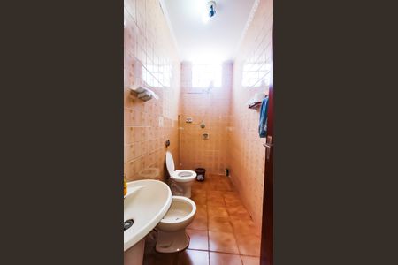 Banheiro Social de casa à venda com 3 quartos, 85m² em Vila Rossi, Campinas