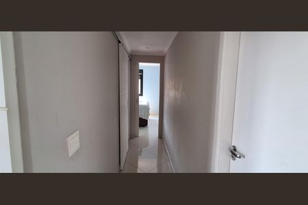 Corredor de apartamento à venda com 2 quartos, 84m² em Vila Anita, São Bernardo do Campo