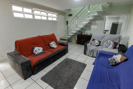 Sala de casa à venda com 5 quartos, 296m² em Jardim Maria Rosa, Taboão da Serra