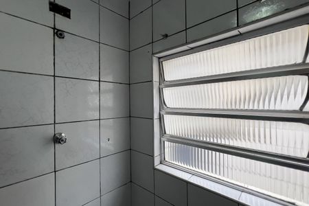 Banheiro Social de casa para alugar com 1 quarto, 90m² em Jardim Guilhermino, Guarulhos