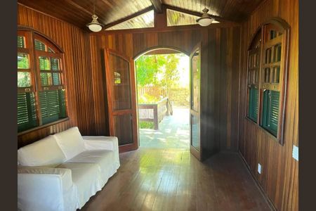 Casa de Condomínio à venda com 4 quartos, 260m² em Itaipu, Niterói