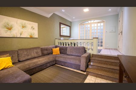 Casa à venda com 3 quartos, 125m² em Jardim Tango, São Paulo