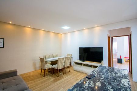 Sala de apartamento à venda com 2 quartos, 72m² em Jardim Stella, Santo André