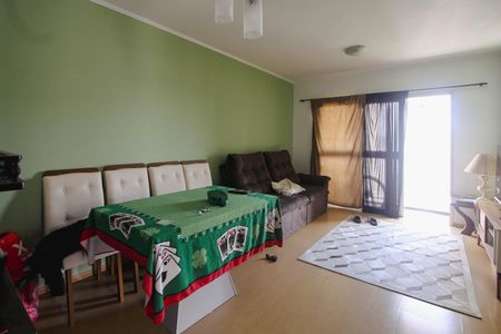 Sala de apartamento para alugar com 2 quartos, 58m² em Jardim Helena, Taboão da Serra