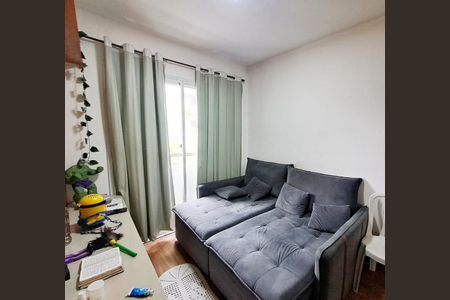 Sala de apartamento à venda com 2 quartos, 47m² em Piratininga, Osasco