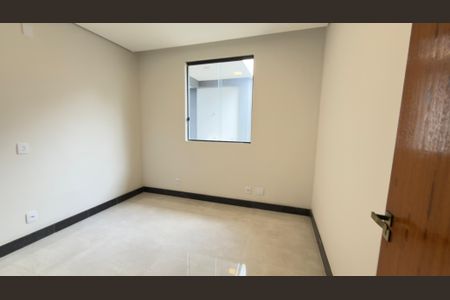 Casa à venda com 3 quartos, 200m² em Jardim Imperial, Lagoa Santa