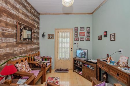 Sala de casa à venda com 2 quartos, 155m² em Vila Jardim, Porto Alegre