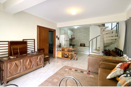 Sala de Estar de casa de condomínio à venda com 4 quartos, 1800m² em Retiro do Chalé, Brumadinho