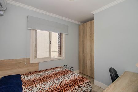 Quarto 1 de casa de condomínio à venda com 3 quartos, 128m² em Jardim Itu, Porto Alegre