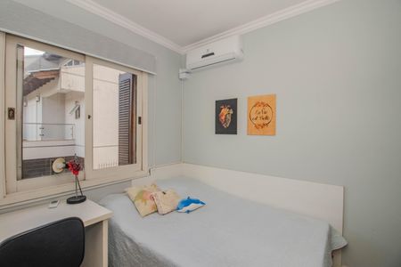 Quarto 2 de casa de condomínio à venda com 3 quartos, 128m² em Jardim Itu, Porto Alegre