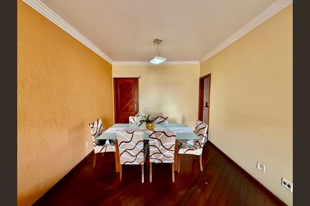 Sala de apartamento à venda com 4 quartos, 107m² em Caiçara-Adelaide, Belo Horizonte