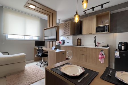 Sala/Cozinha e Área de Serviço de apartamento à venda com 2 quartos, 38m² em Vila Galvão, Guarulhos