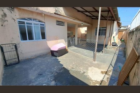 Casa à venda com 2 quartos, 129m² em Vila Inhamupe, Jundiaí
