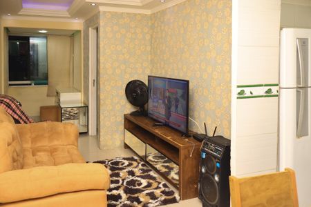 Sala de apartamento para alugar com 1 quarto, 45m² em Nova Brasília, Salvador