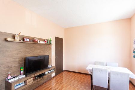 Sala de apartamento à venda com 2 quartos, 70m² em Copacabana, Belo Horizonte