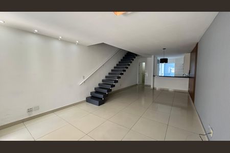 Sala de apartamento para alugar com 3 quartos, 160m² em Vargem Pequena, Rio de Janeiro