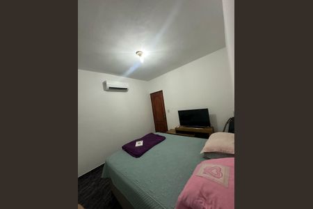 Quarto de casa para alugar com 3 quartos, 100m² em Centro, Mesquita