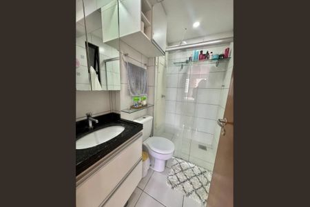 Banheiro de casa para alugar com 3 quartos, 100m² em Centro, Mesquita