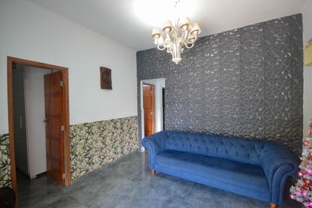 Casa para alugar com 3 quartos, 280m² em Luz, Nova Iguaçu