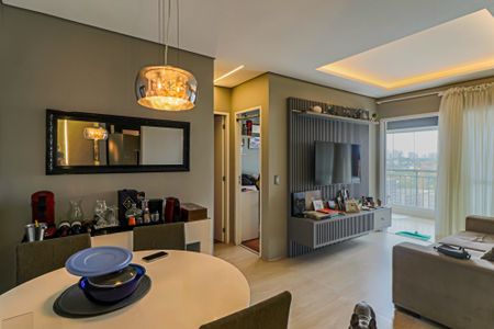 Sala de apartamento para alugar com 2 quartos, 75m² em Caxingui, São Paulo