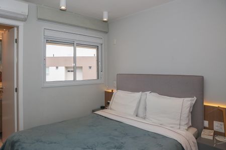 Suíte de apartamento para alugar com 2 quartos, 96m² em Vila Anglo Brasileira, São Paulo
