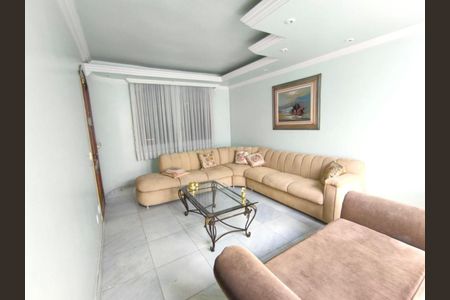 Casa à venda com 4 quartos, 420m² em Bonfim, Belo Horizonte