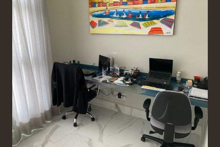 Casa à venda com 3 quartos, 253m² em Jardim America II, Valinhos