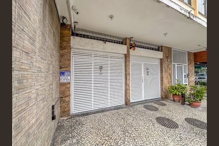 Apartamento para alugar com 80m², 2 quartos e sem vaga Apartamento para alugar com 80m², 2 quartos e sem vagaFachada